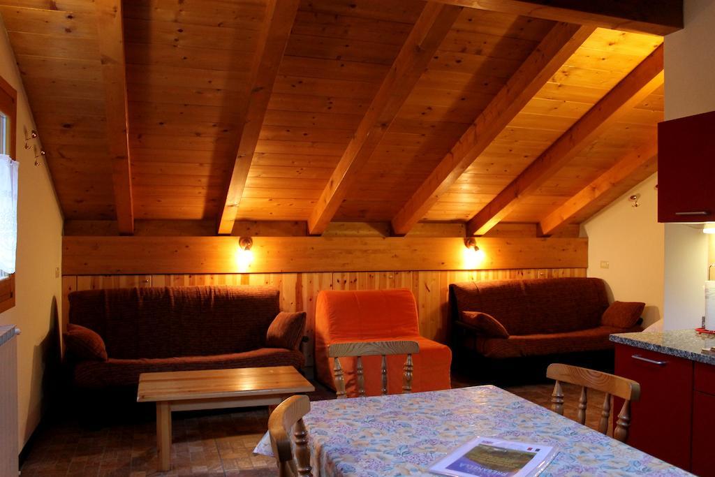 Chalet Presanella Temù Chambre photo